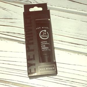 Max Studio Eye Primer hydrate
